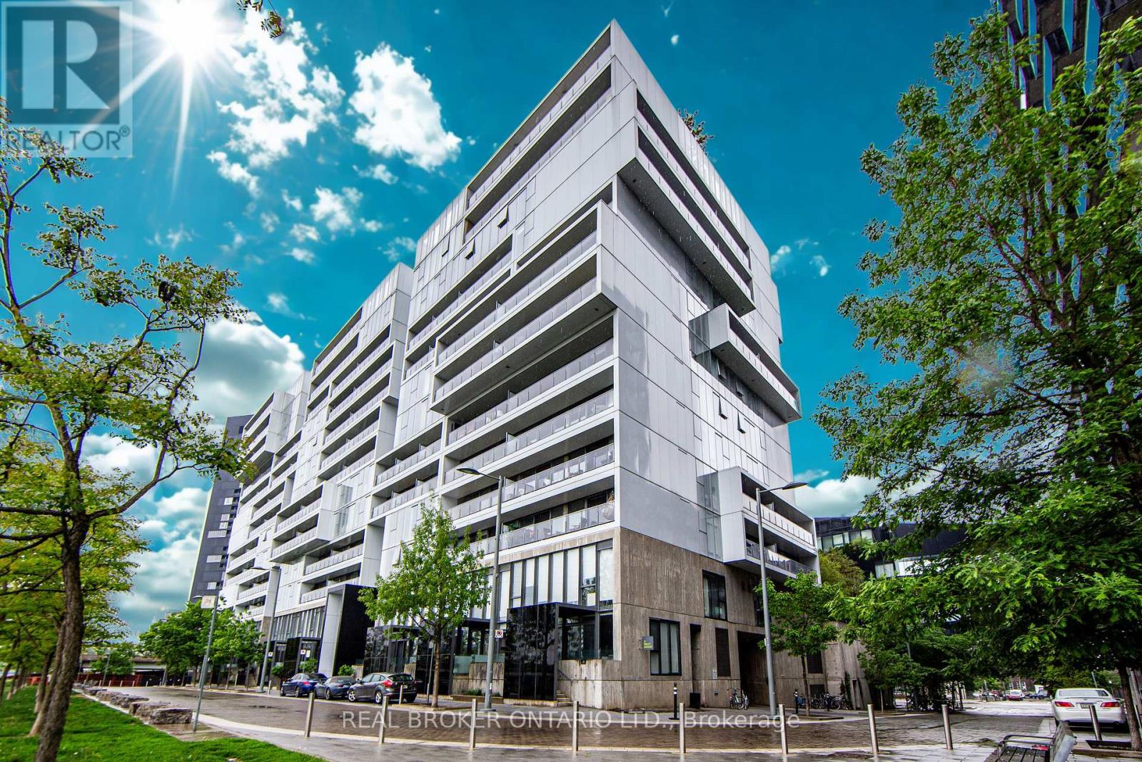 423 - 32 TROLLEY CRESCENT|Toronto (Moss Park), Ontario M5A0E8