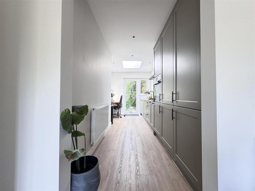 Additional image 4 of Western Avenue, Polegate, BN26 6EP