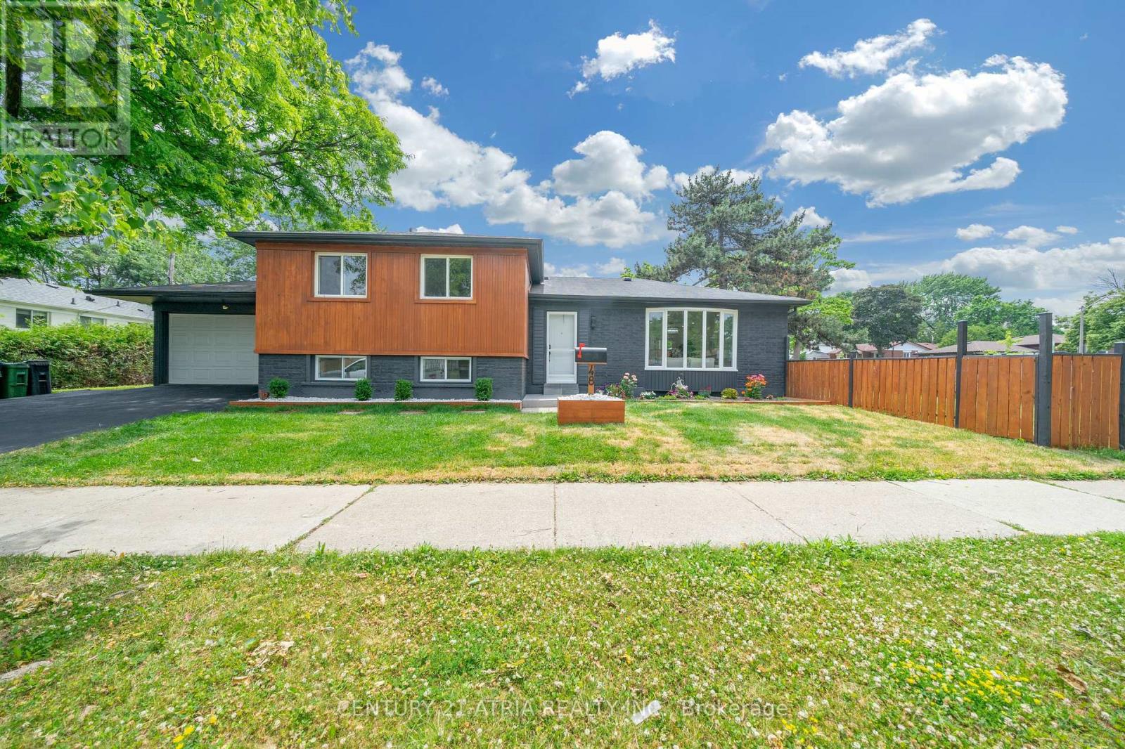 48 TEALHAM DRIVE S|Toronto (West Humber-Clairville), Ontario M9V3T6