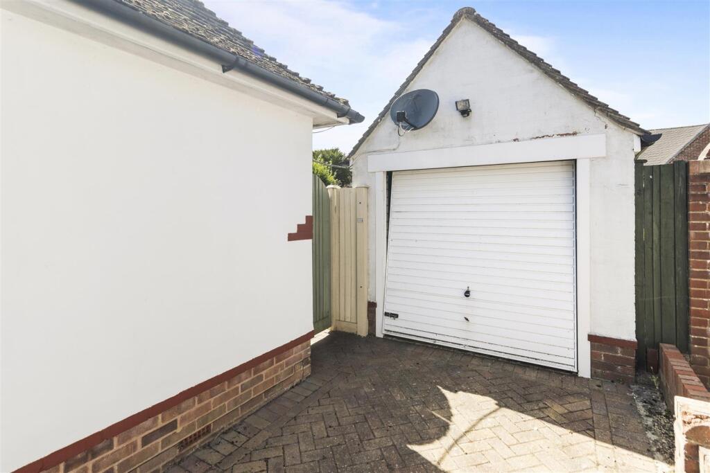 Additional image 18 of St. Johns Road, Polegate