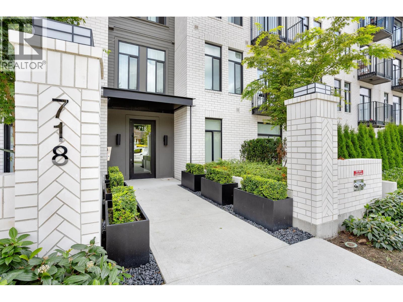 109 718 EDGAR AVENUE|Coquitlam, British Columbia V3K0H2