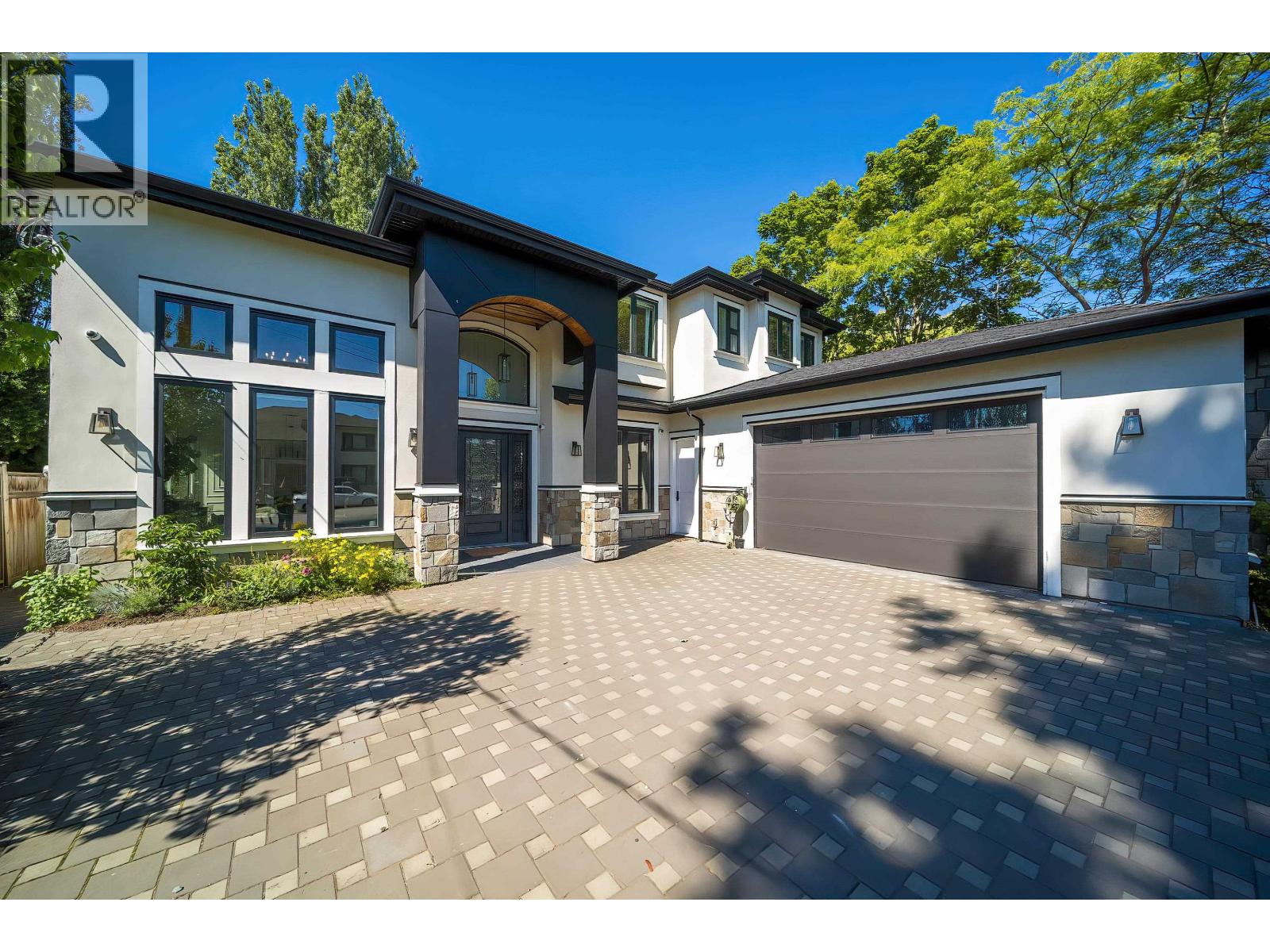 8631 ODLIN CRESCENT|Richmond, British Columbia V6X1G1