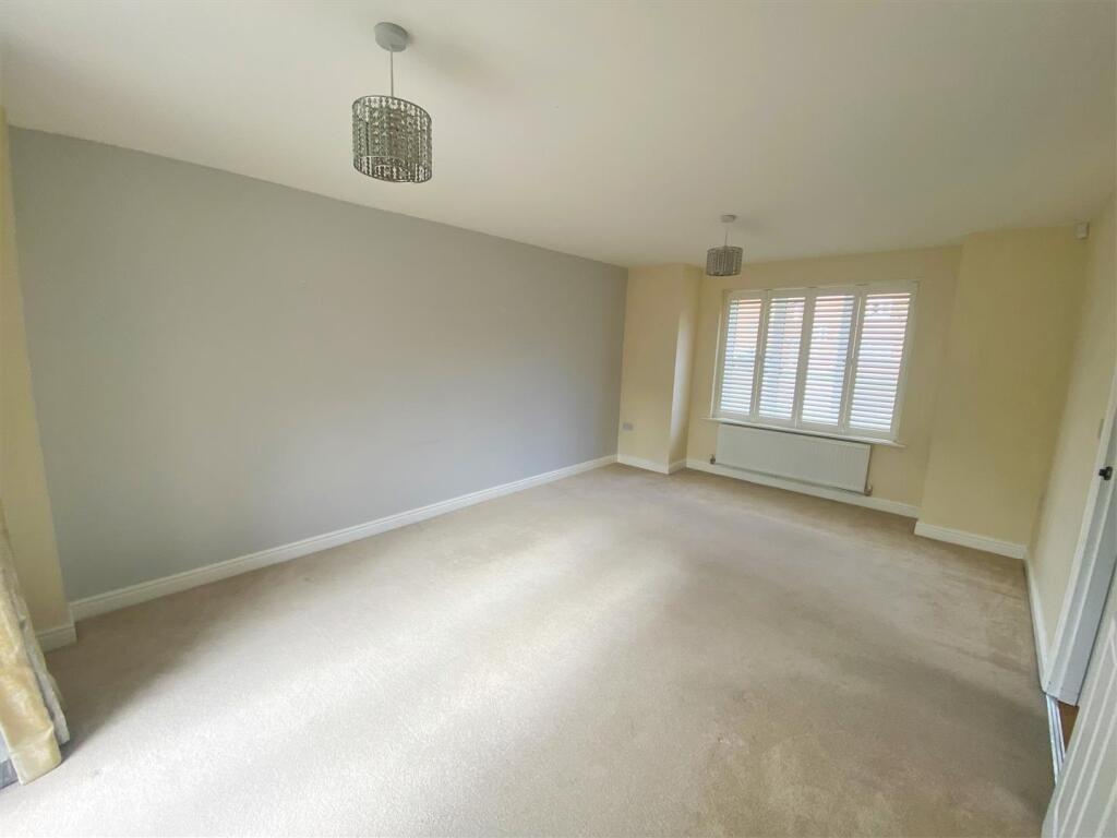 Additional image 3 of Highgrove Crescent, Polegate