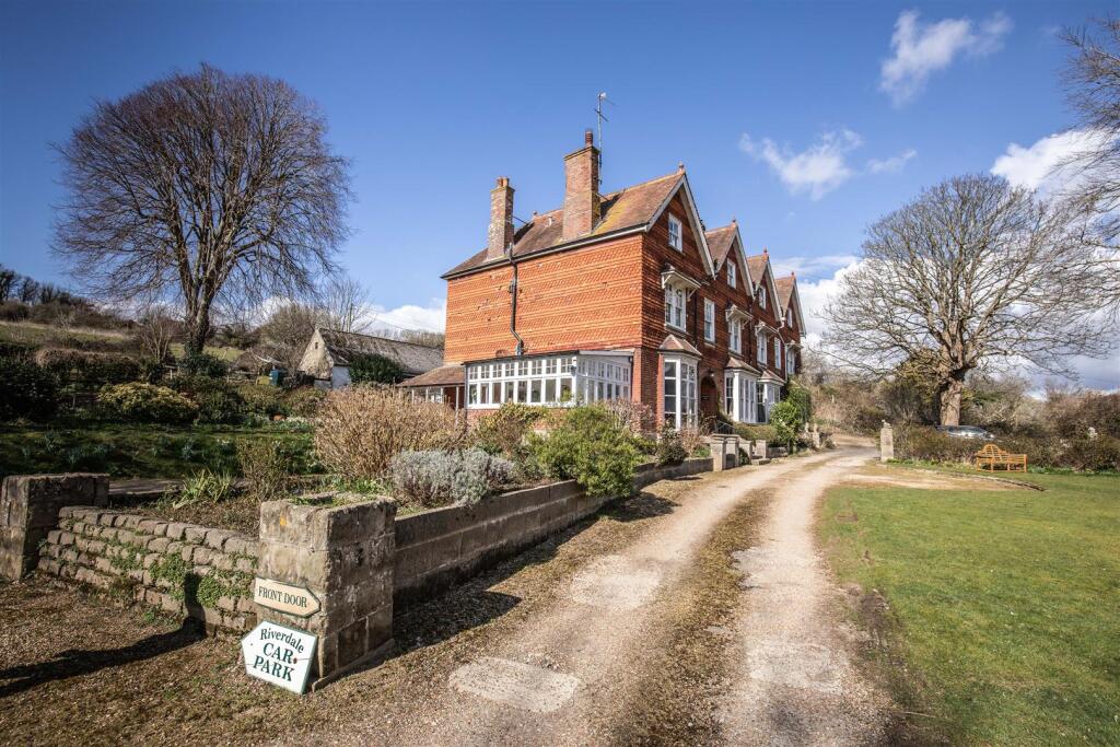 Additional image 20 of Alfriston