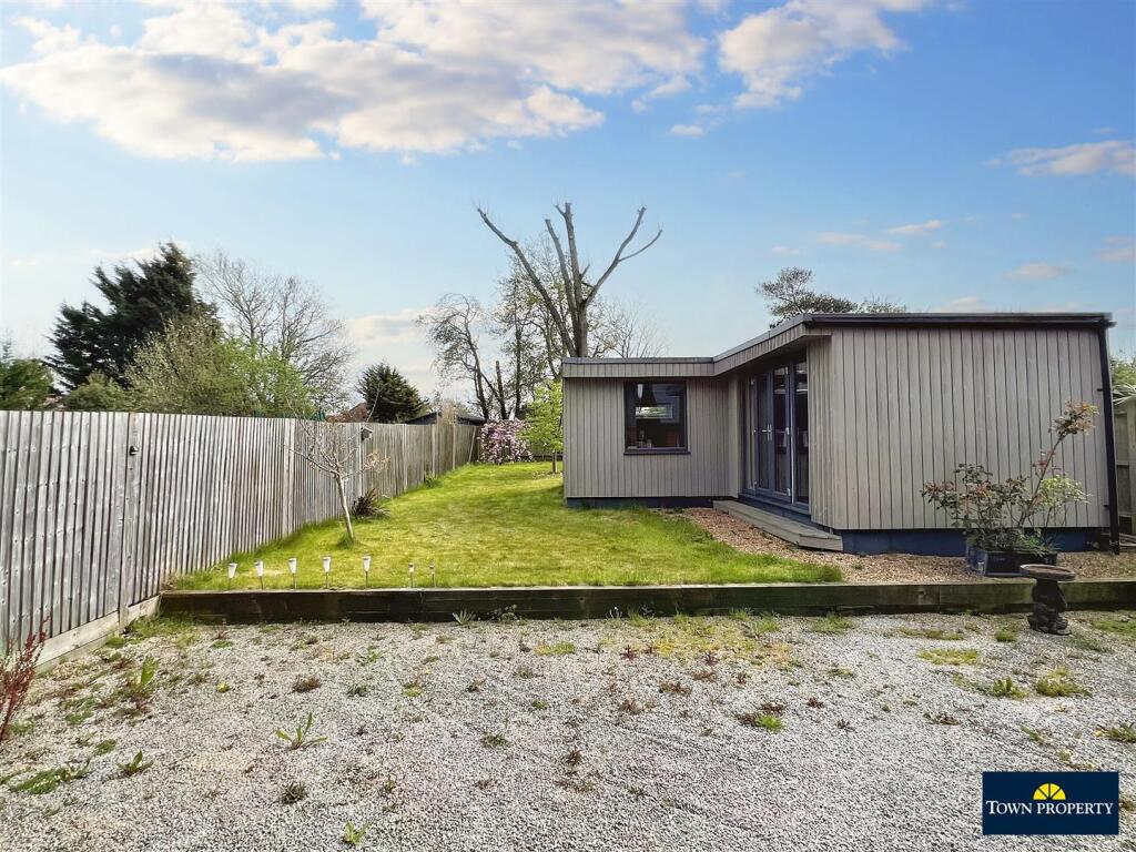 Additional image 17 of Buttercup Drive, Polegate