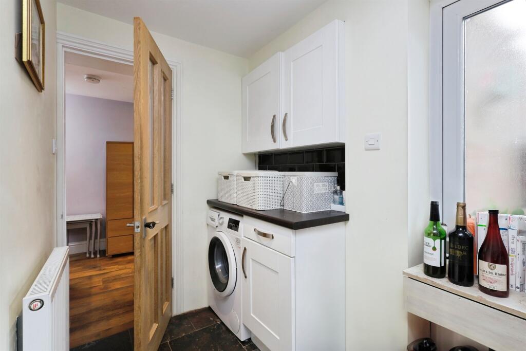 Additional image 12 of Lansdowne Road, Hailsham