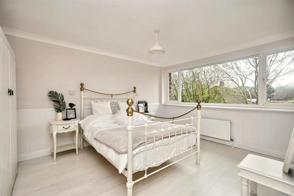 Additional image 10 of Manor Way, Polegate