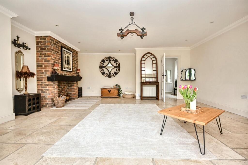 Additional image 6 of Manor Way, Polegate