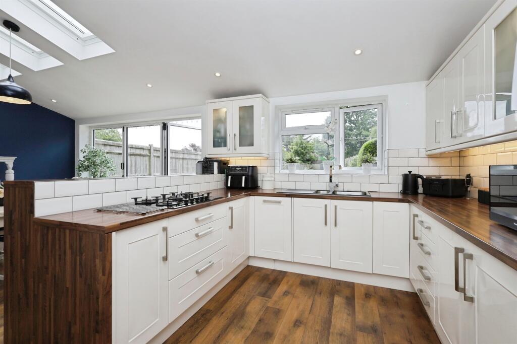 Additional image 7 of Lansdowne Road, Hailsham