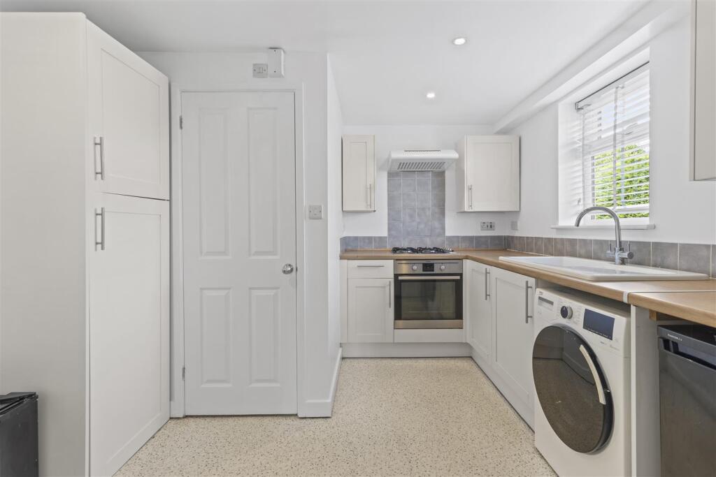 Additional image 2 of Hawkswood Road, Hailsham