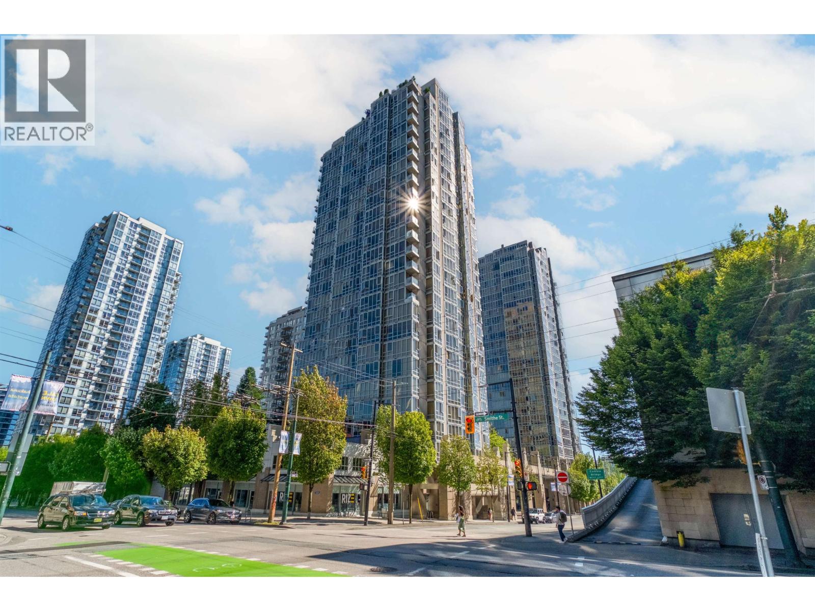 801 930 CAMBIE STREET|Vancouver, British Columbia V6B5X6