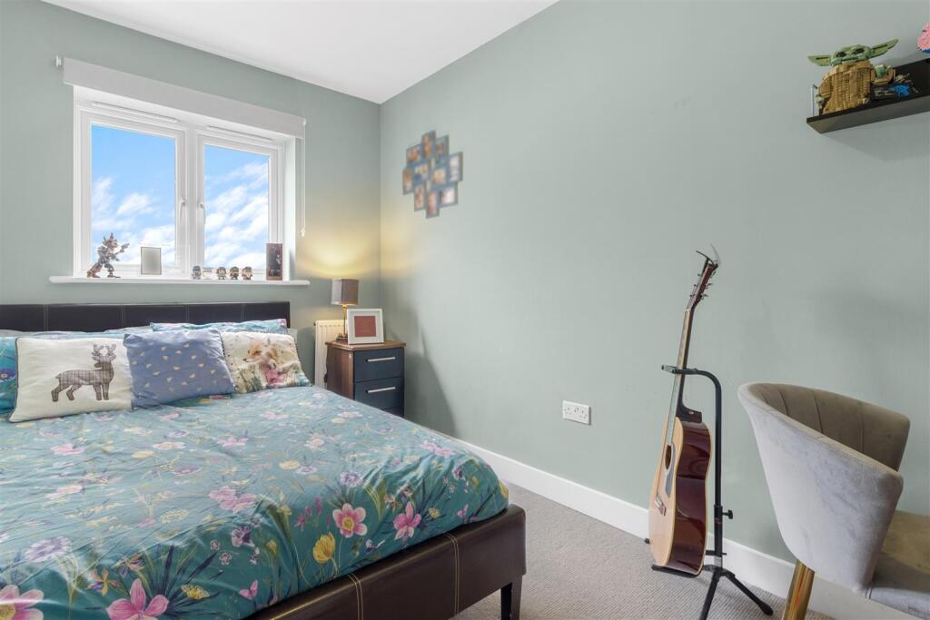Additional image 14 of Kensington Way, Polegate