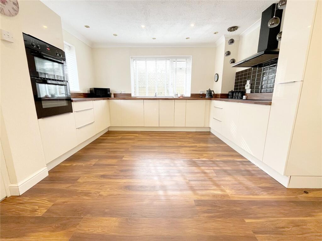 Additional image 9 of Cowbeech, Hailsham, BN27