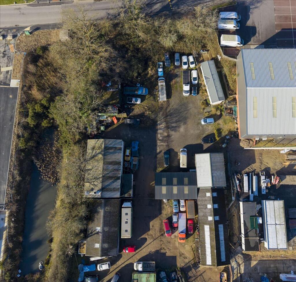 Additional image 11 of The Blue Shed, Hackhurst Lane, Lower Dicker, Hailsham, East Sussex, BN27