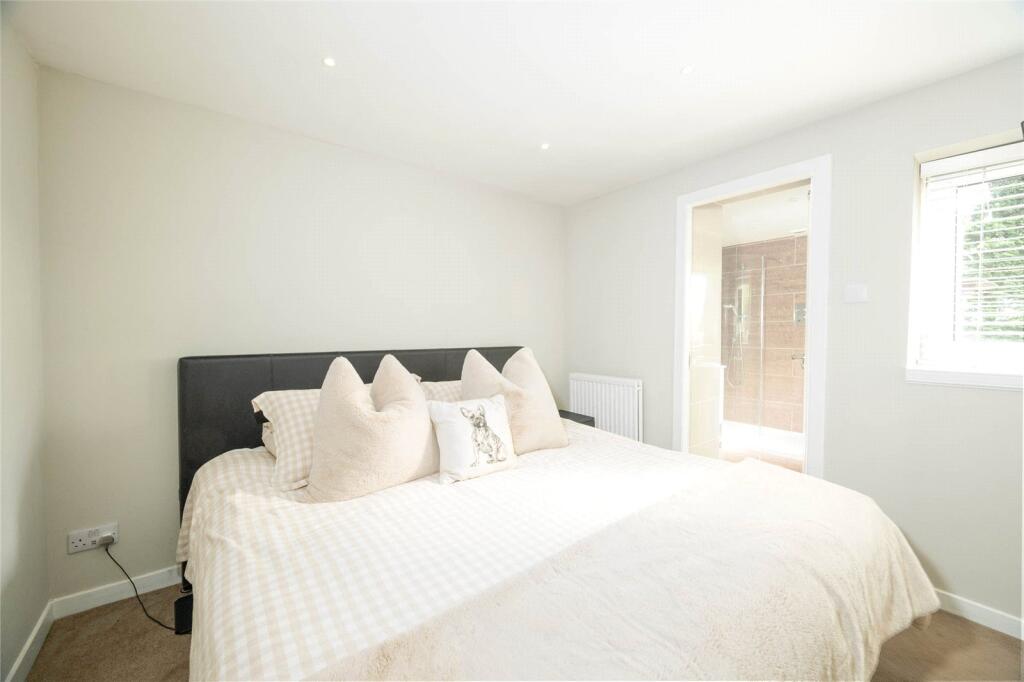 Additional image 12 of 73a Forest Road, Aberdeen, Aberdeenshire, AB15 4BJ