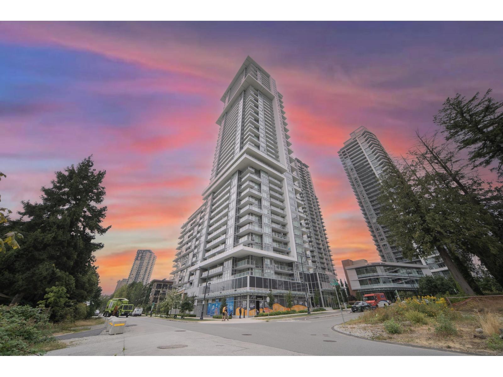 3204 13350 CENTRAL AVENUE|Surrey, British Columbia V3T0S1