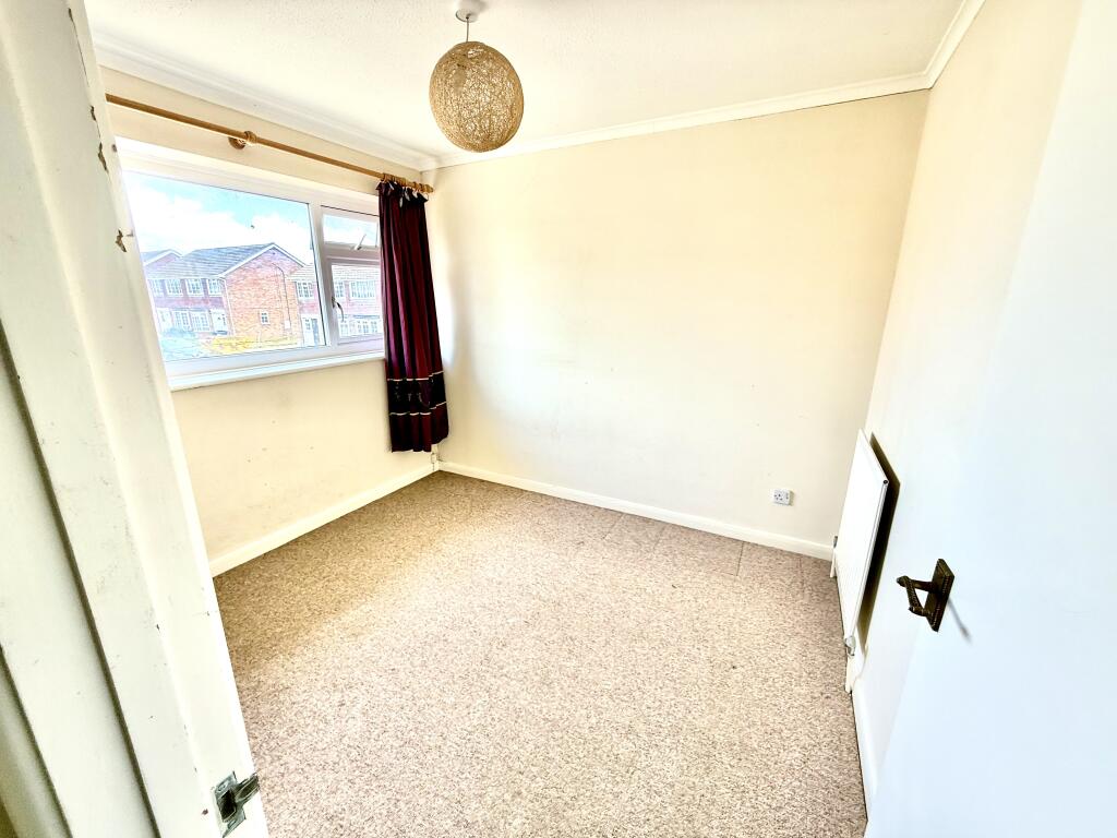 Additional image 8 of Farne Close, Hailsham, BN27