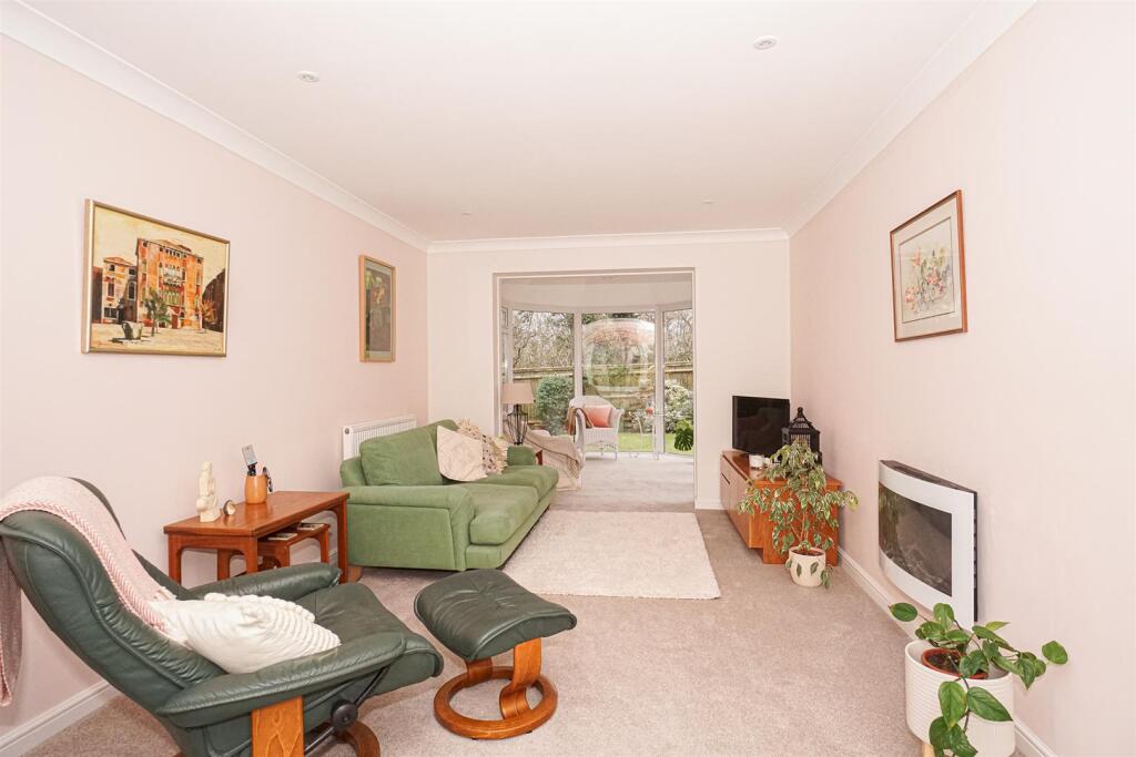 Additional image 5 of Spurway Park, Polegate