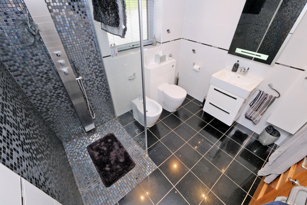 Additional image 21 of 36 Kirk Terrace, Cults, Aberdeen, AB15