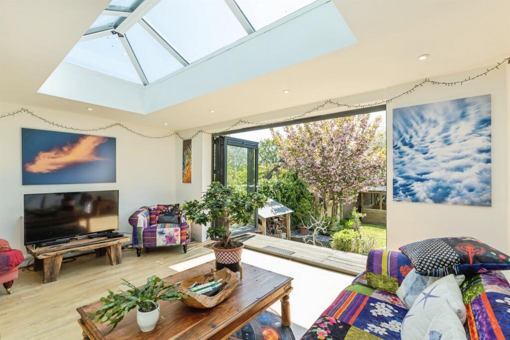 Additional image 5 of Brook Street, Polegate