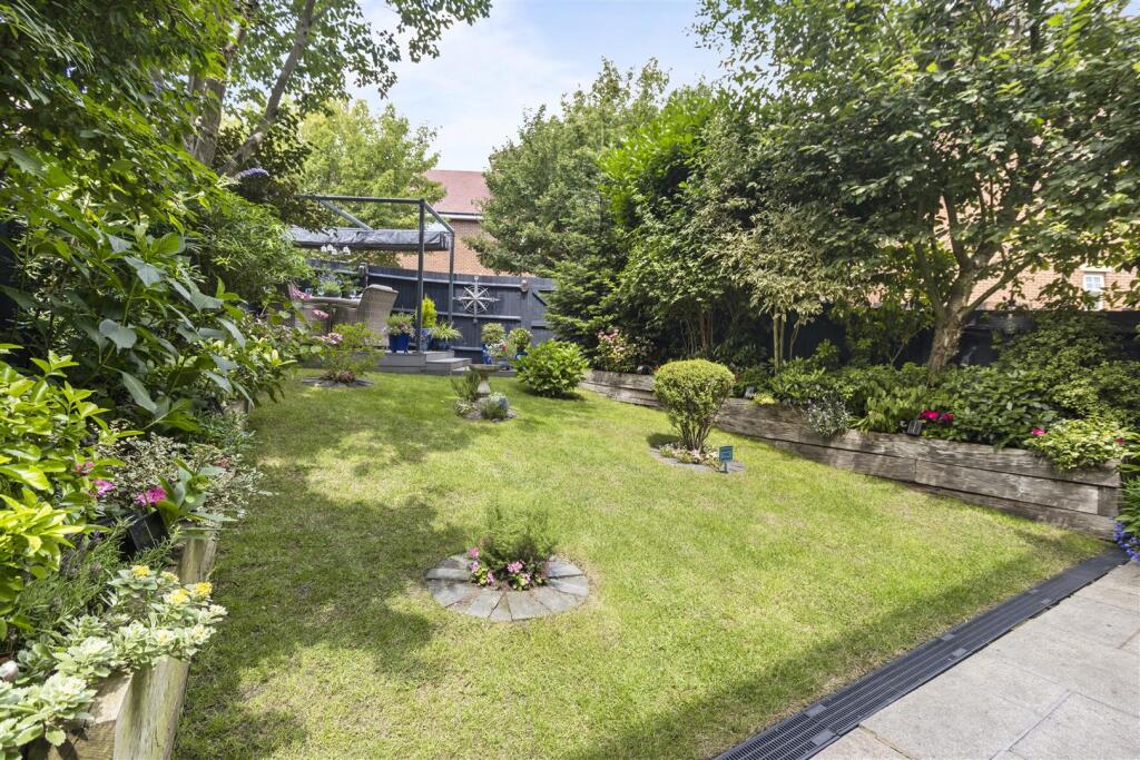 Additional image 35 of Goldring Avenue, Hellingly, Hailsham