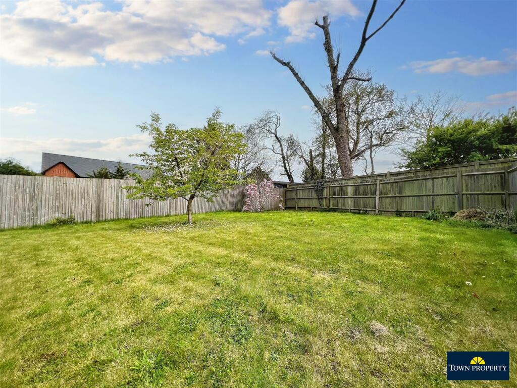 Additional image 16 of Buttercup Drive, Polegate