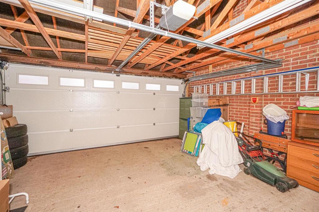 Additional image 34 of Spurway Park, Polegate