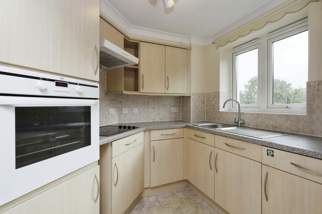 Additional image 12 of Garrett Court, Hailsham