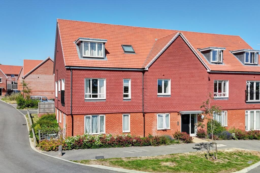 Sail Street, Hailsham, BN27