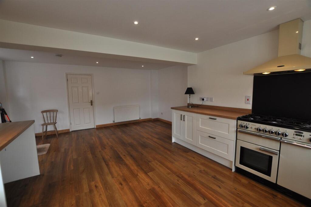 Additional image 8 of St. Mellion Close, Hailsham