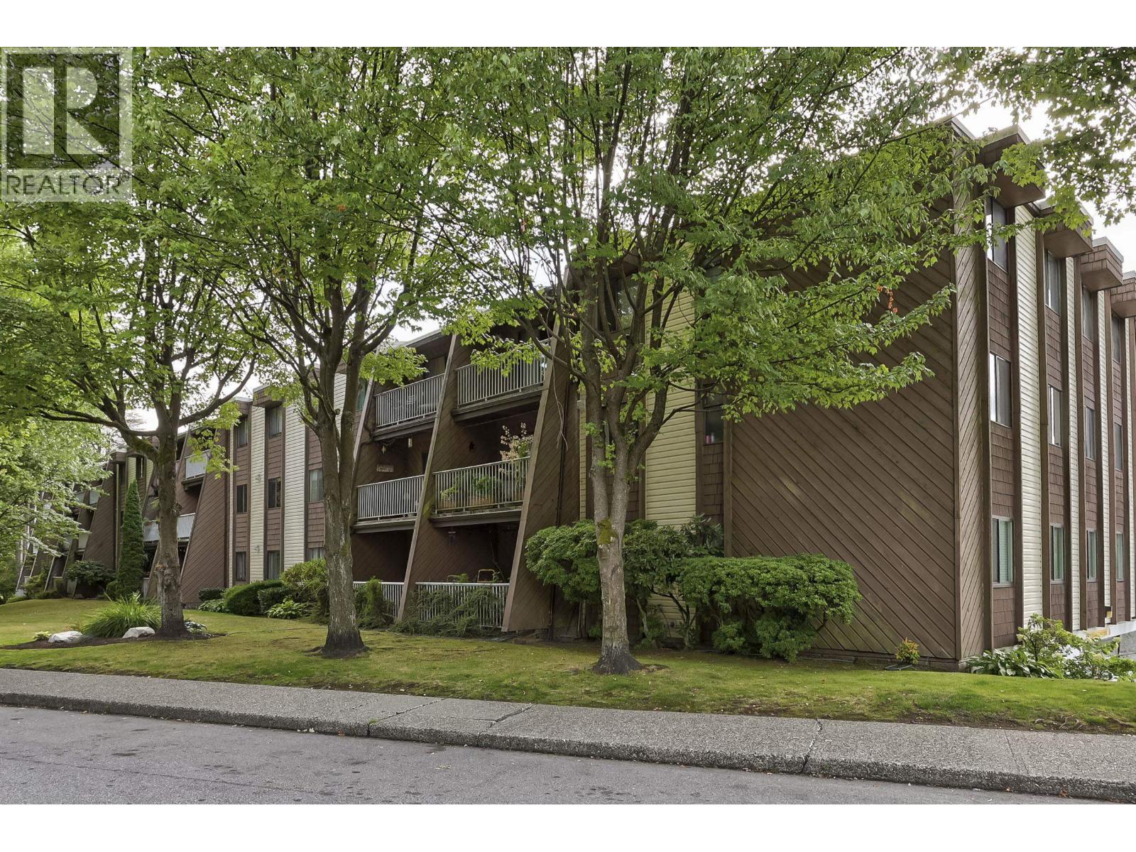 214 3921 CARRIGAN COURT|Burnaby, British Columbia V3N4J7