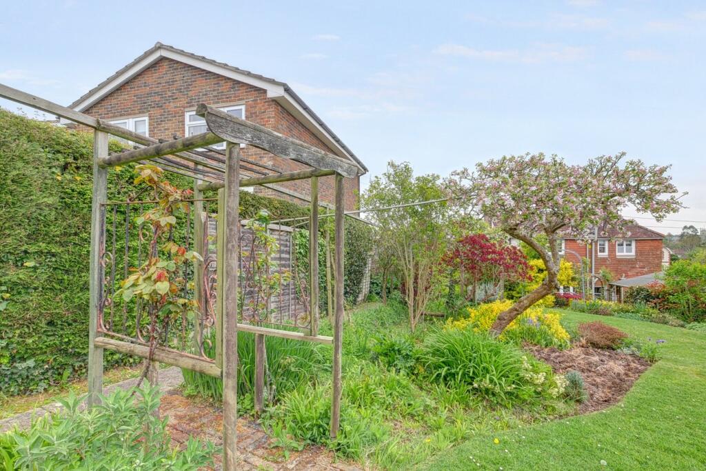 Additional image 34 of Battle Road, Hailsham, BN27