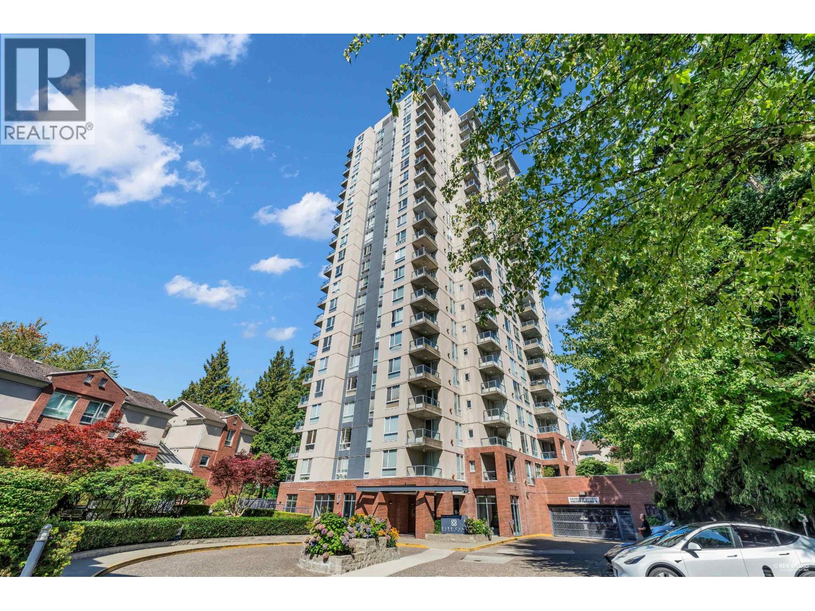 1608 7077 BERESFORD STREET|Burnaby, British Columbia V5E4J5