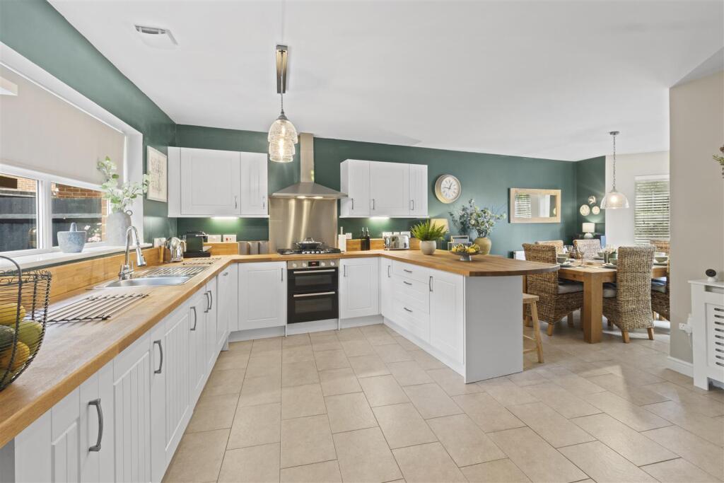 Additional image 5 of Goldring Avenue, Hellingly, Hailsham