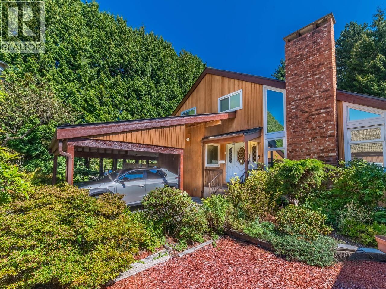 6710 RADISSON STREET|Vancouver, British Columbia V5S3W9