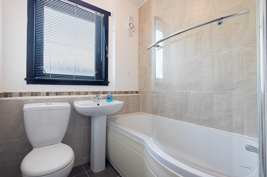 Additional image 12 of Craigievar Crescent, Aberdeen