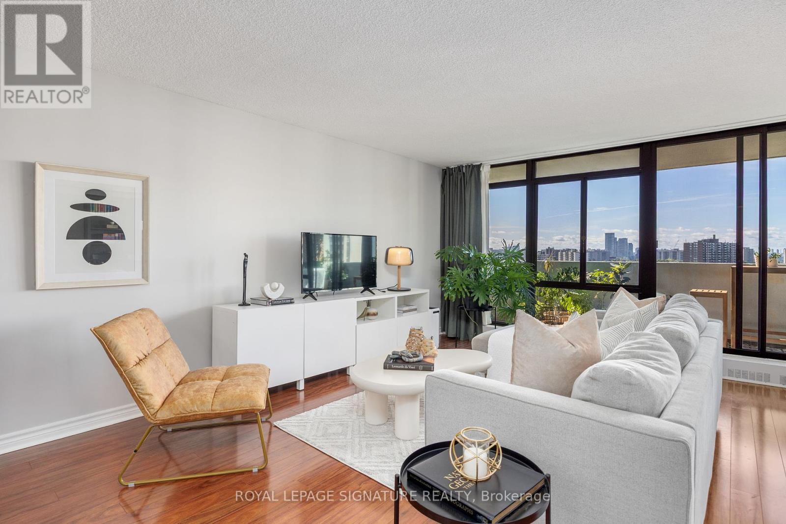 1107 - 3300 DON MILLS ROAD|Toronto (Don Valley Village), Ontario M2J4X7