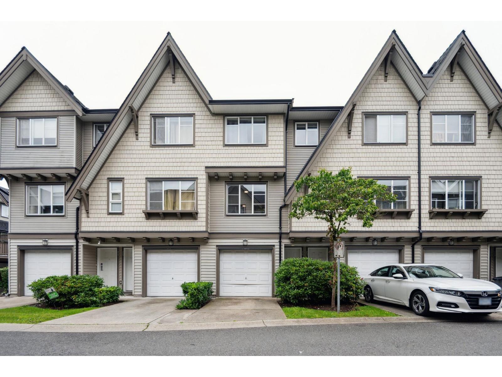 26 15871 85 AVENUE|Surrey, British Columbia V4N0Y9