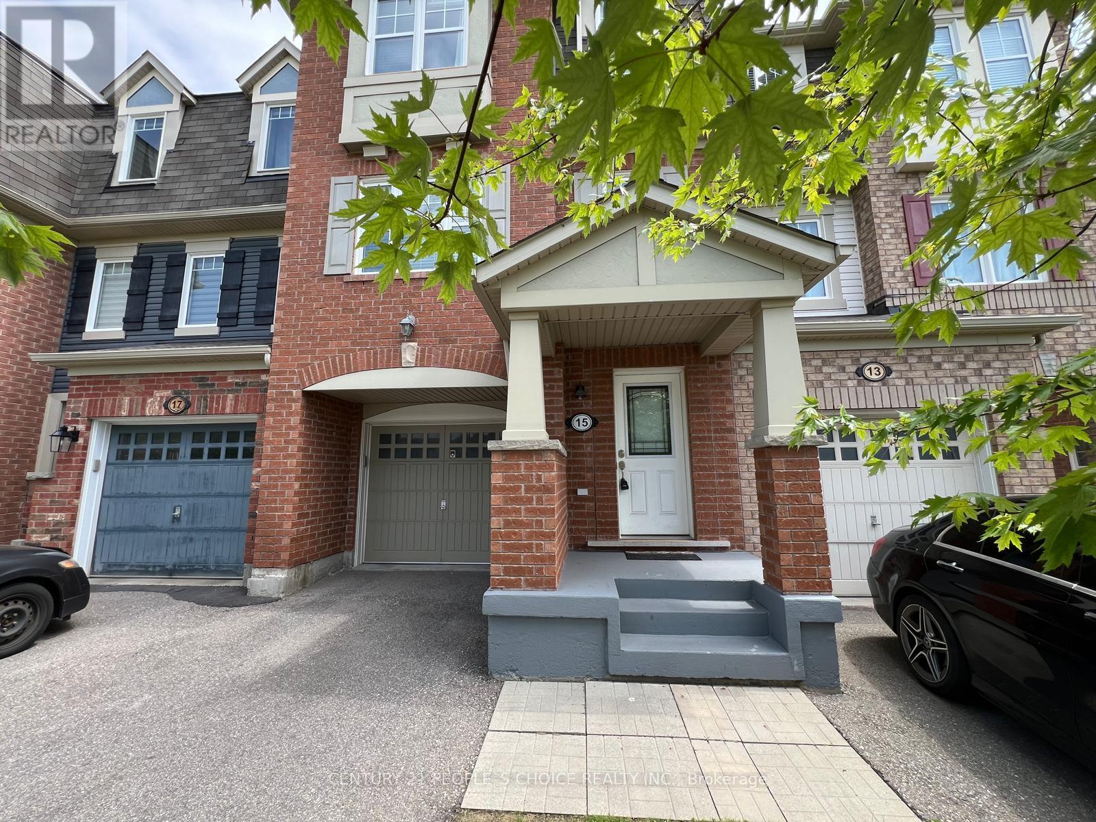 15 LANTERNLIGHT LANE|Brampton (Brampton North), Ontario L7A0S5