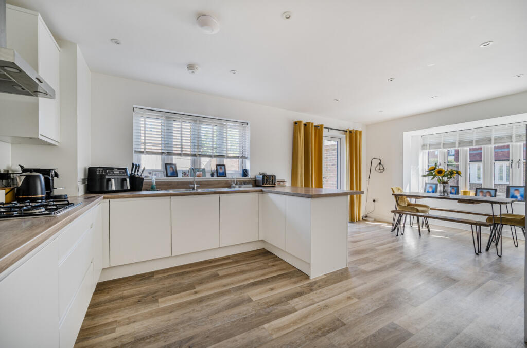 Additional image 10 of Skylark Drive, Hailsham, BN27