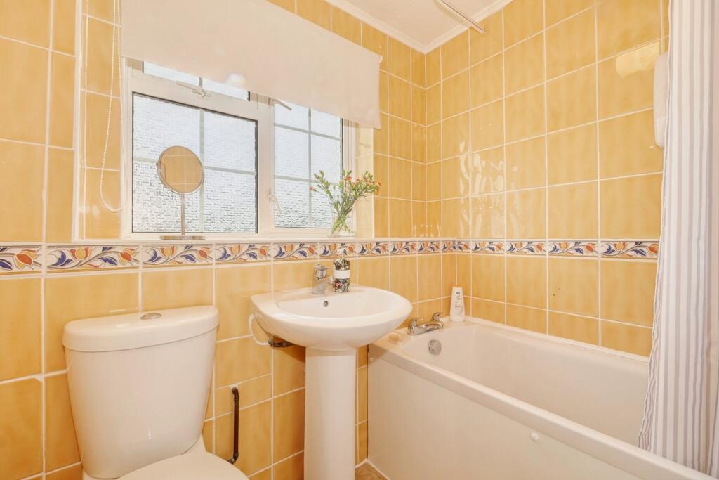 Additional image 13 of Anglesey Avenue, Hailsham, BN27