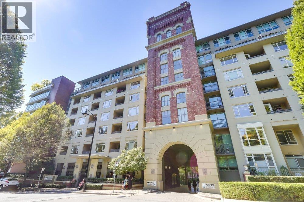 712 2799 YEW STREET|Vancouver, British Columbia V6K4W2