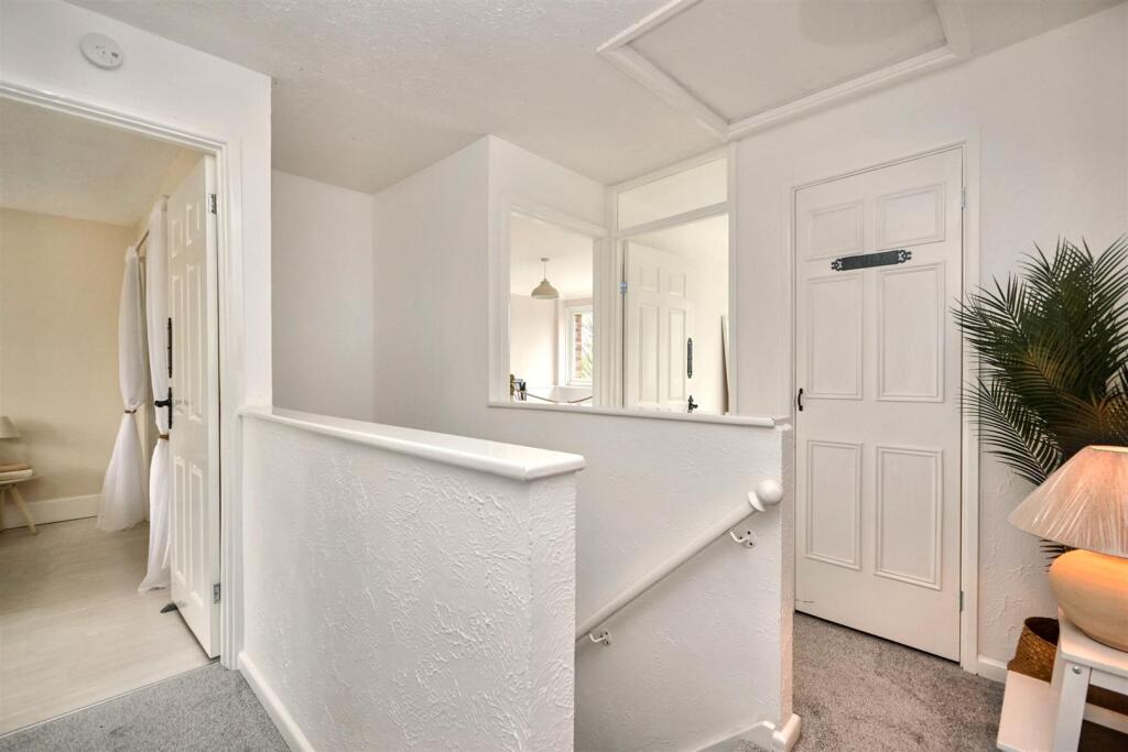 Additional image 16 of Manor Way, Polegate