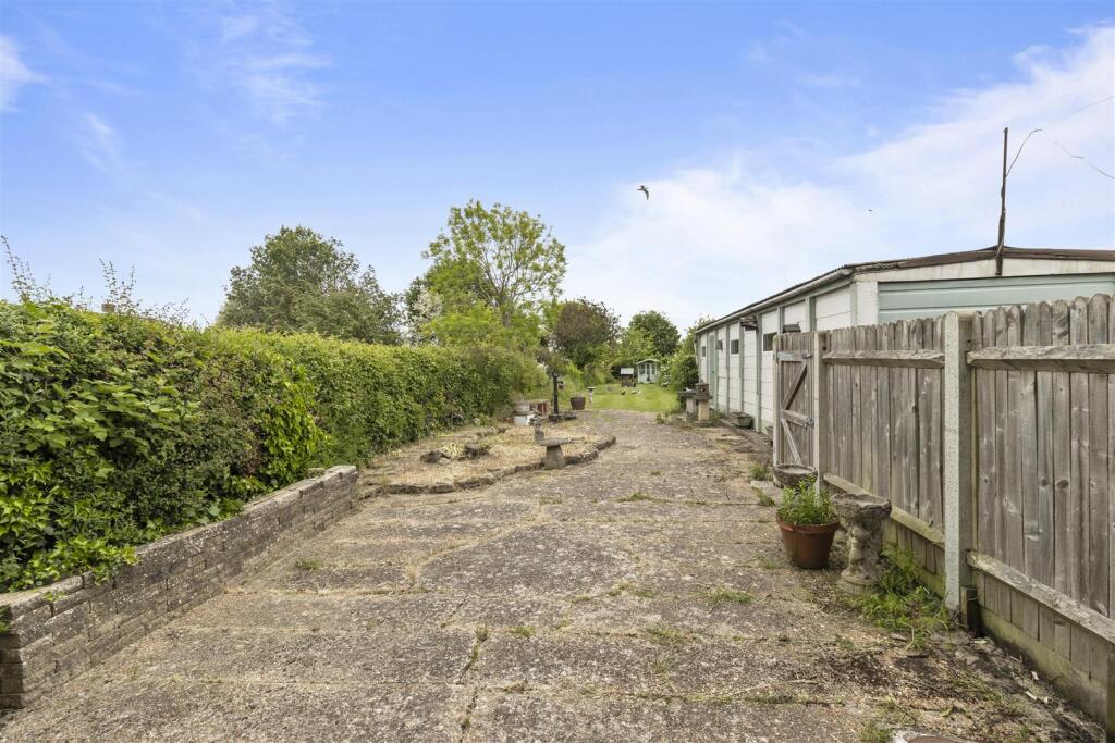 Additional image 22 of Sayerland Road, Polegate