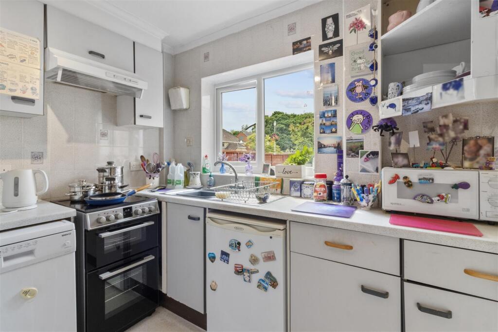 Additional image 13 of Lynholm Road, Polegate