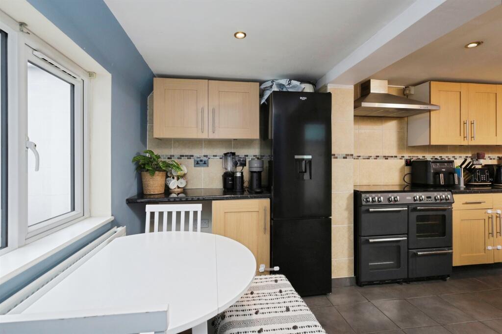 Additional image 10 of Victoria Road, Polegate