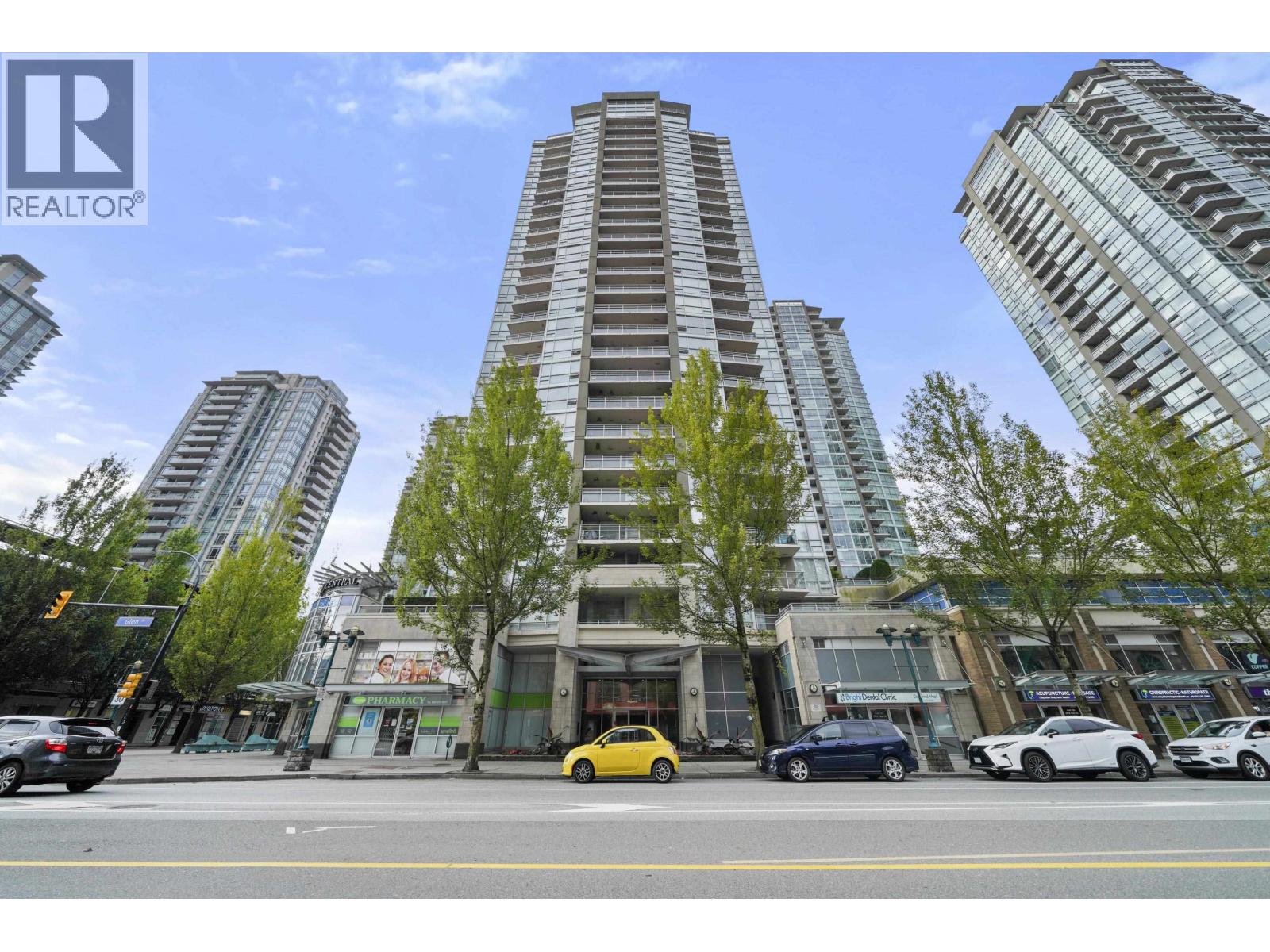 3006 2978 GLEN DRIVE|Coquitlam, British Columbia V3B0C3