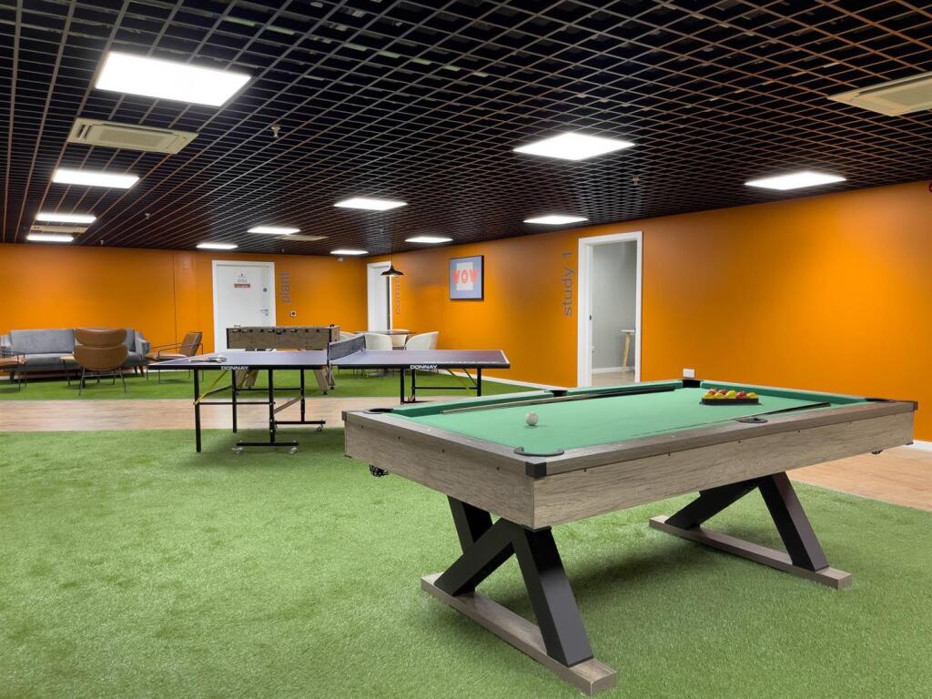 Additional image 9 of Aberdeen | Student | September | AB11