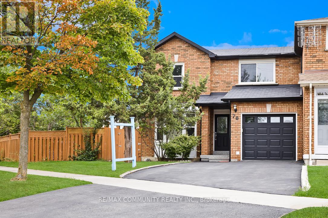 70 TULIP DRIVE|Brampton (Fletcher's Creek South), Ontario L6Y3W7