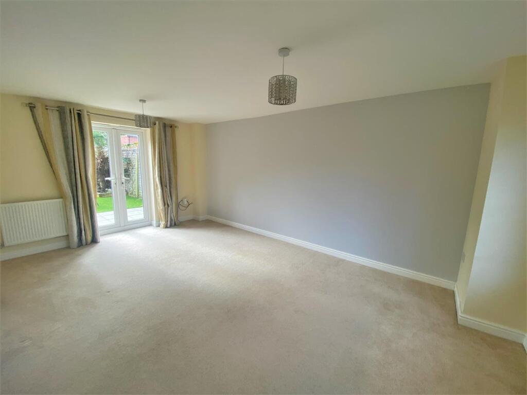 Additional image 4 of Highgrove Crescent, Polegate